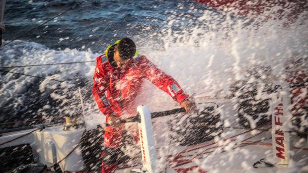 «Dongfeng» resiste en el liderato