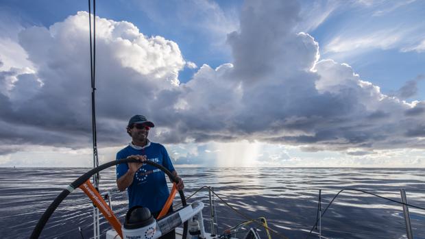 «Vestas» sale primero de los Doldrums