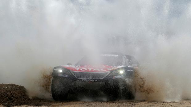 Carlos Sainz-Peterhansel, duelo de leones en el Dakar