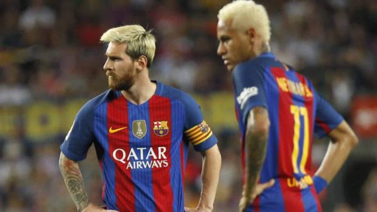 Messi y Neymar durante un partido en el año 2016