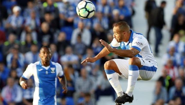 El Leganés aumenta su confianza a costa de un desafortunado Español