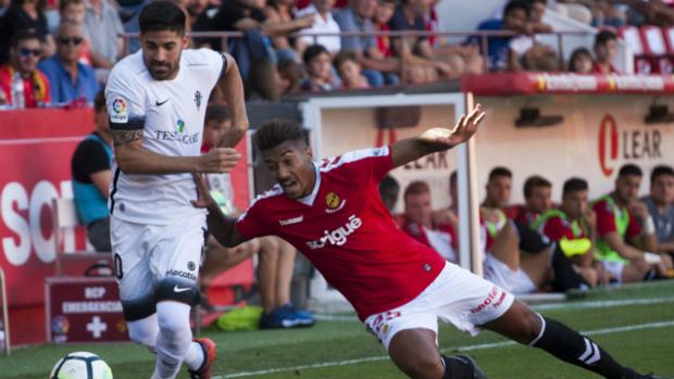 Fin a la etapa de Eddy Silvestre en el Nástic