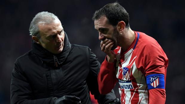 Godín y Savic, agujero en la zaga del Atlético