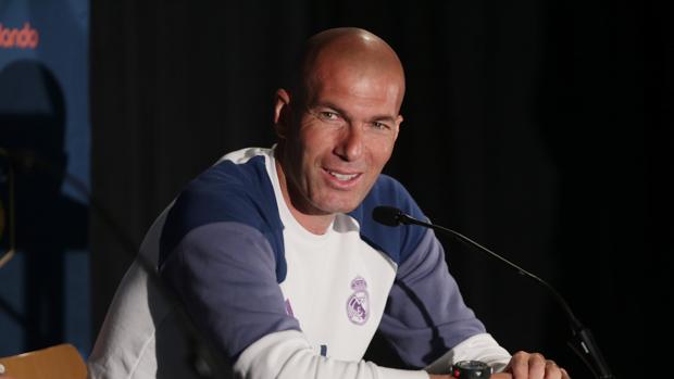 Zidane: «Mi futuro lo decidiré a final de temporada, solo pienso en el equipo»