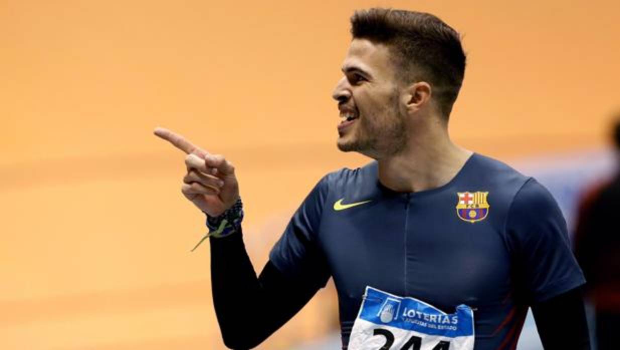 Husillos pulveriza el récord de España de 200 metros de Bruno Hortelano
