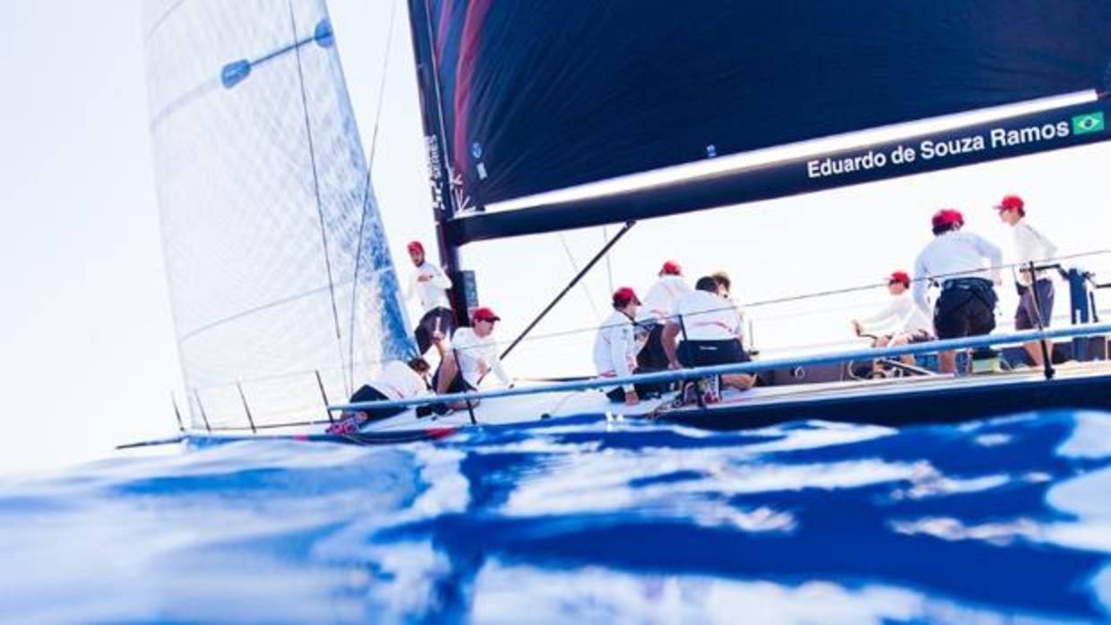 «Onda», un barco brasileño en las 52 SuperSeries