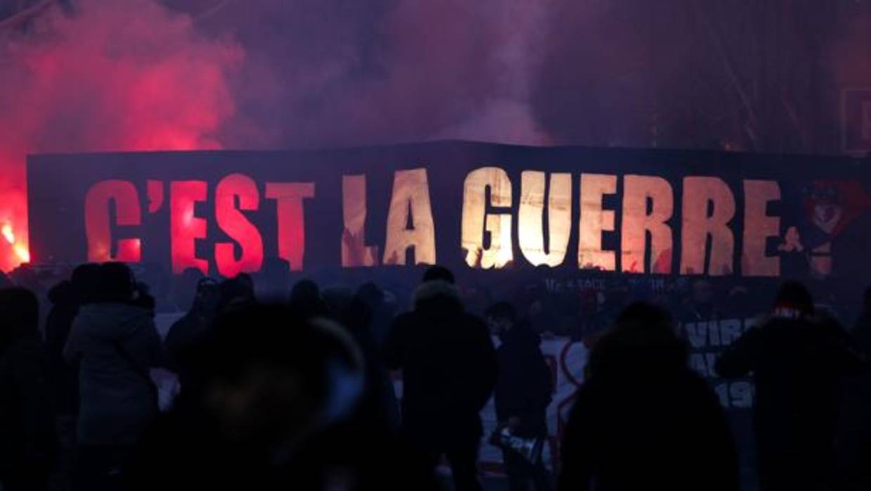 Pancarta de los ultras del PSG, avisándole al Madrid de lo que le espera