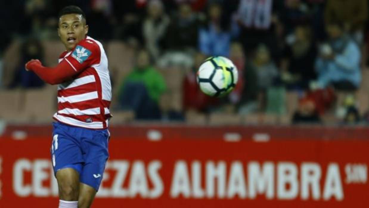 Los jugadores del Nàstic celebran el único gol del encuentro