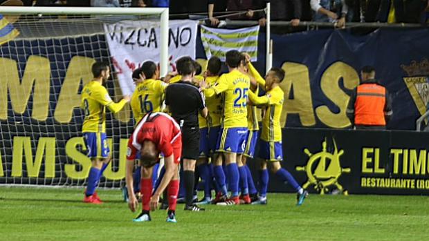 Cádiz CF – Sevilla Atlético (4-1) Un regalo en el mejor momento