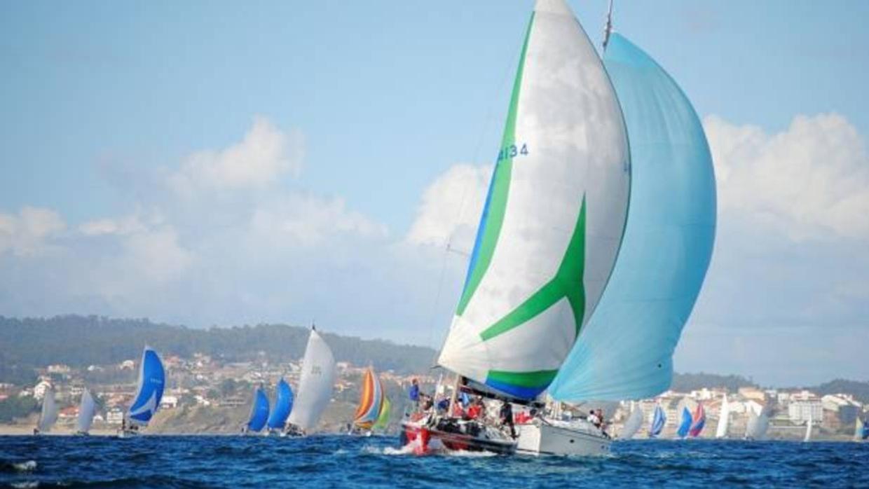 Recta final del Interclubes Ría de Pontevedra