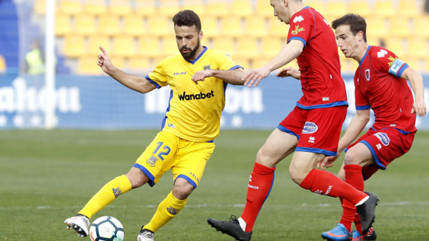 El Numancia gana a domicilio y sigue en la pelea por los playoff