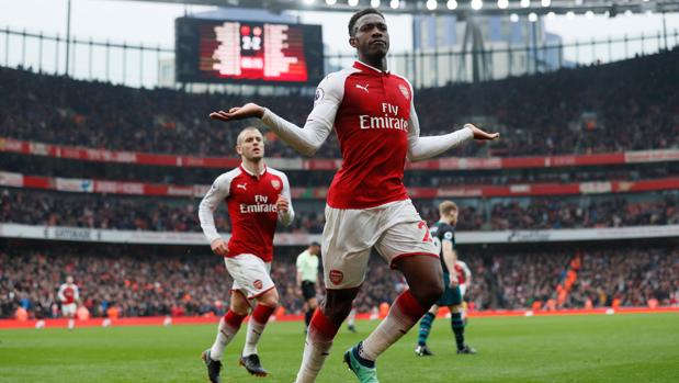 El Arsenal afianza su posición europea tras remontar al Southampton