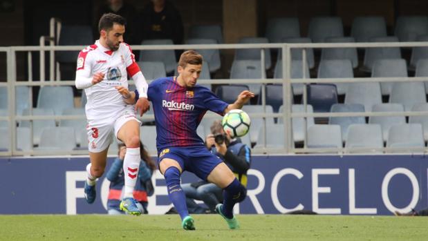 La Cultural gana a domicilio al Barça B y coge aire