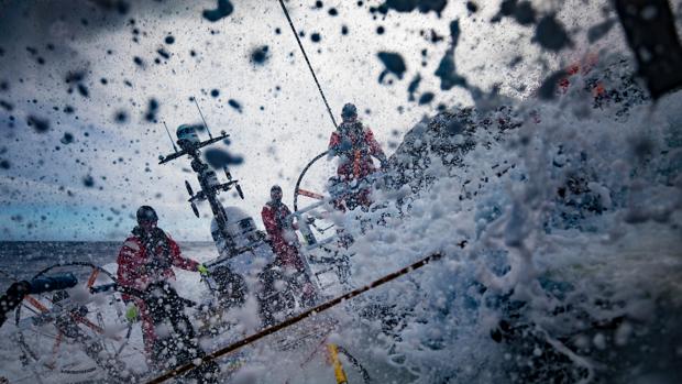 Vertiginoso descenso hacia el sur