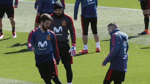 La selección, el refugio de Isco