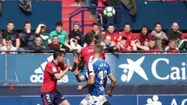 El Tenerife se acerca a los puestos de promoción de ascenso