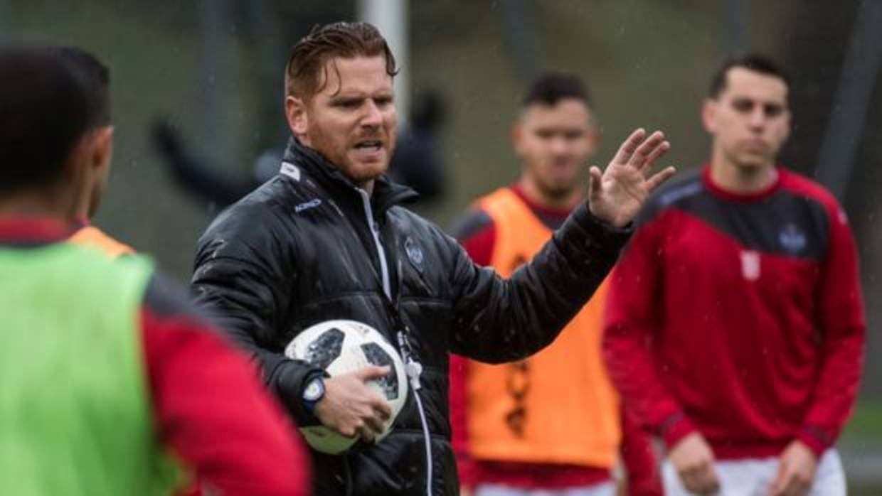 Guillermo Abascal, en su primer entrenamiento con el Lugano