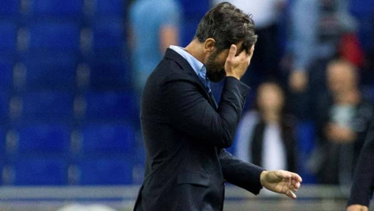 El Español despide a Quique Sánchez Flores