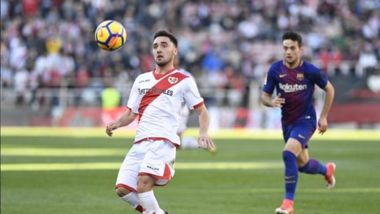 El Rayo Vallecano se acerca al ascenso y hunde a un Barça B que mereció más