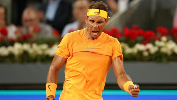 Nadal, de revés a cuartos