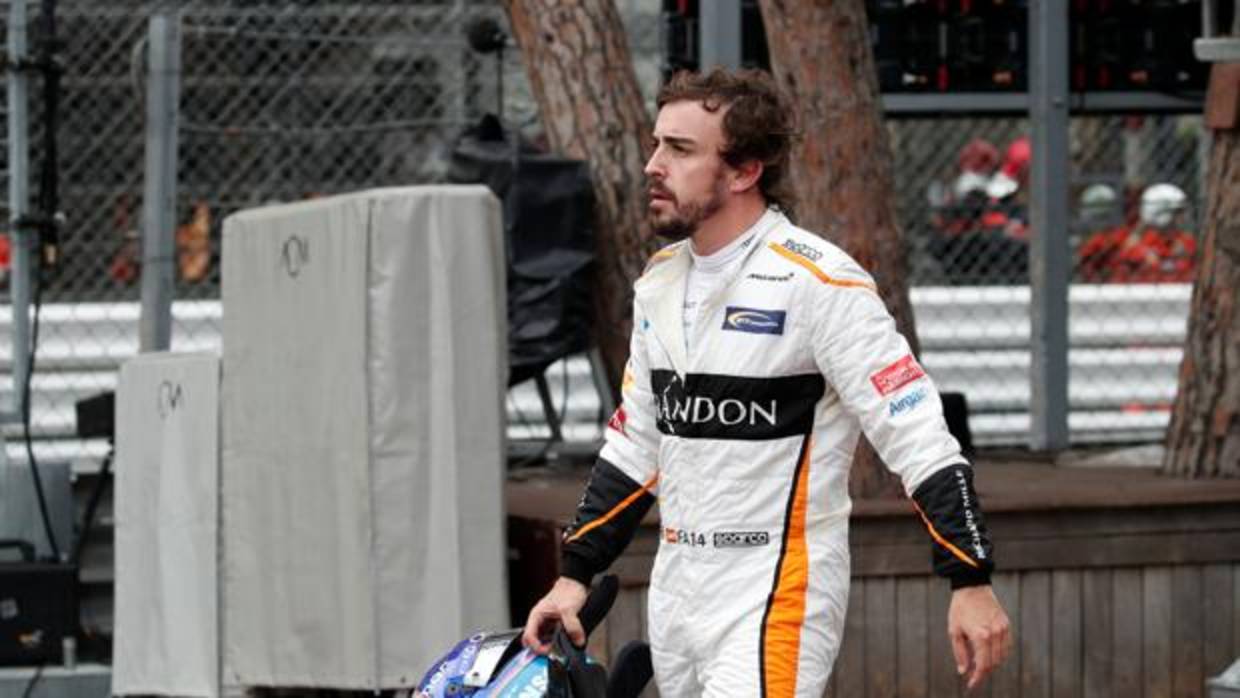 Alonso tras abandonar la carrera en Montecarlo