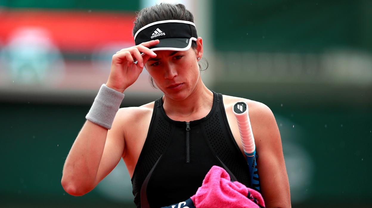 Muguruza apea a Fiona Ferro y aguarda rival para tercera ronda