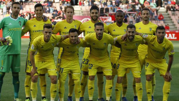 Uno a uno del Cádiz CF: Hundidos y desconsolados