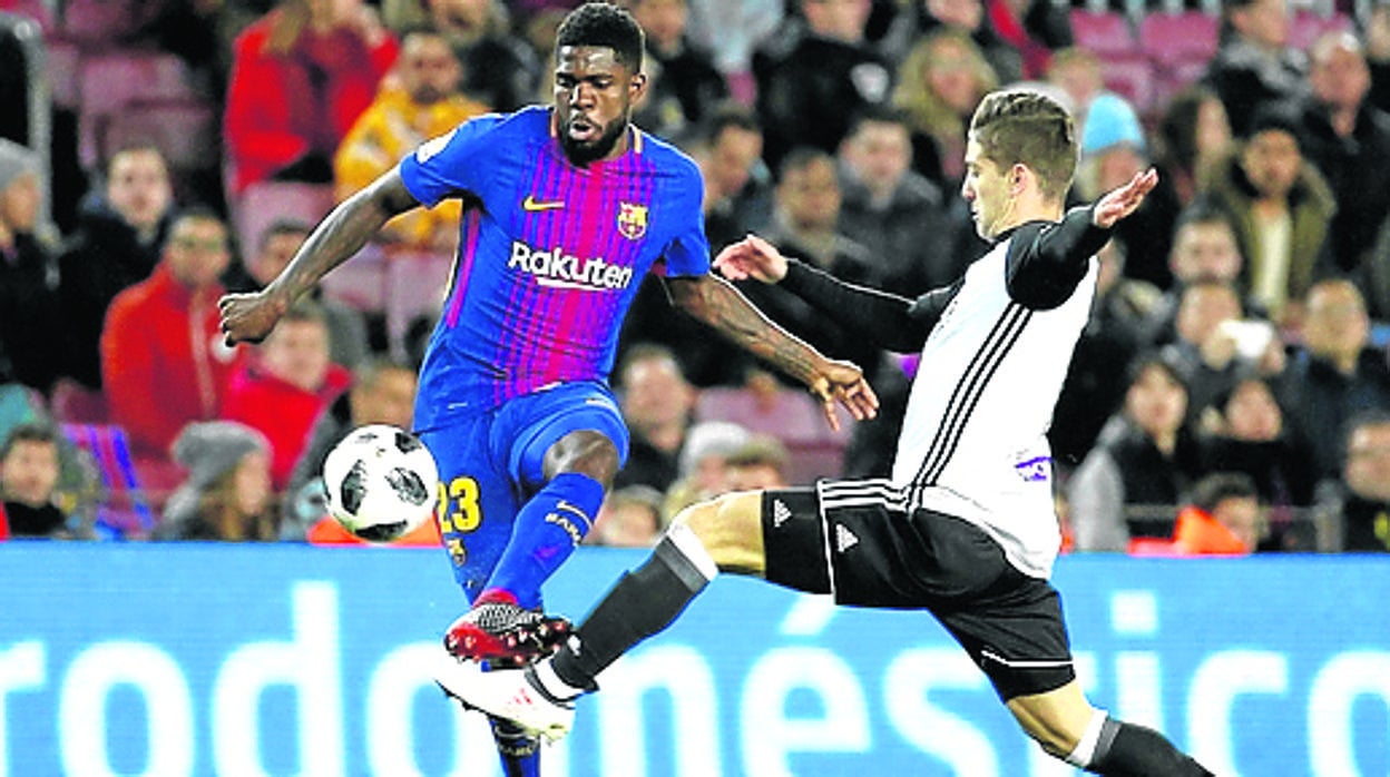 Umtiti despeja las dudas y renueva con el Barcelona