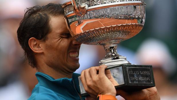 España se vuelca con mensajes de felicitación a Nadal