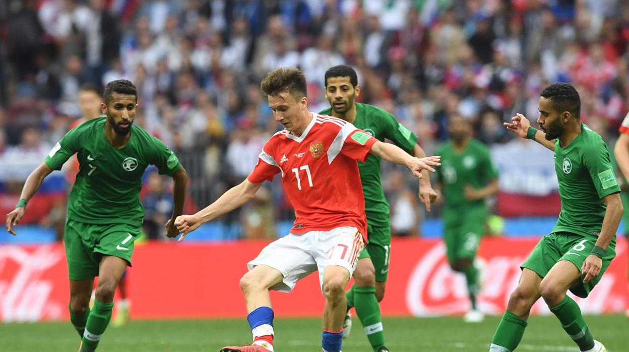 Golovin, ante Arabia Saudí