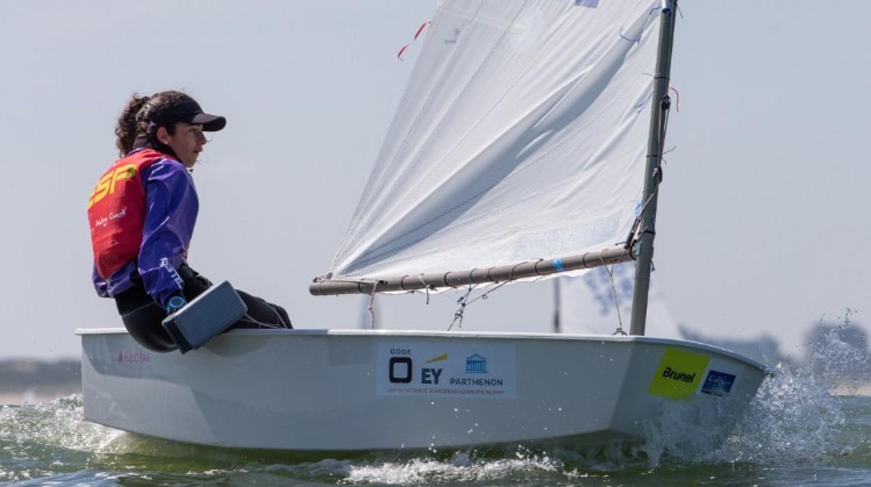 David Santacreu, Yago Barca y Antonio Villalón en el top ten provisional del Europeo de Optimist