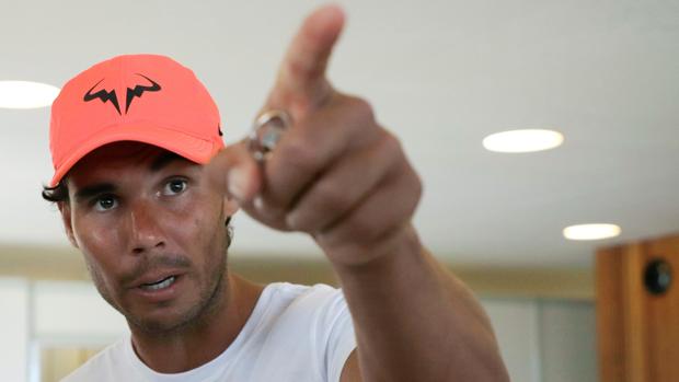 Nadal, tres partidos para mantener el número 1