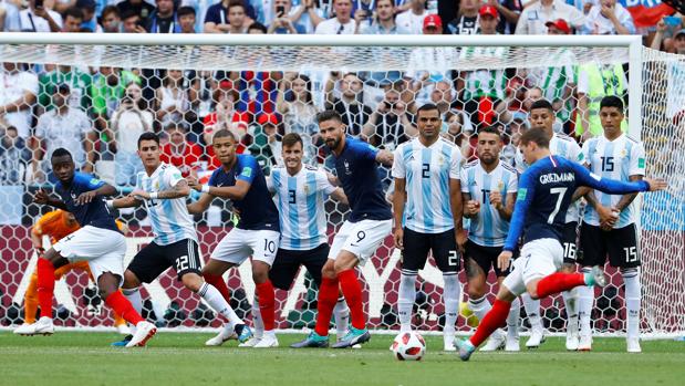 El palo de Griezmann, la mejor foto del Mundial