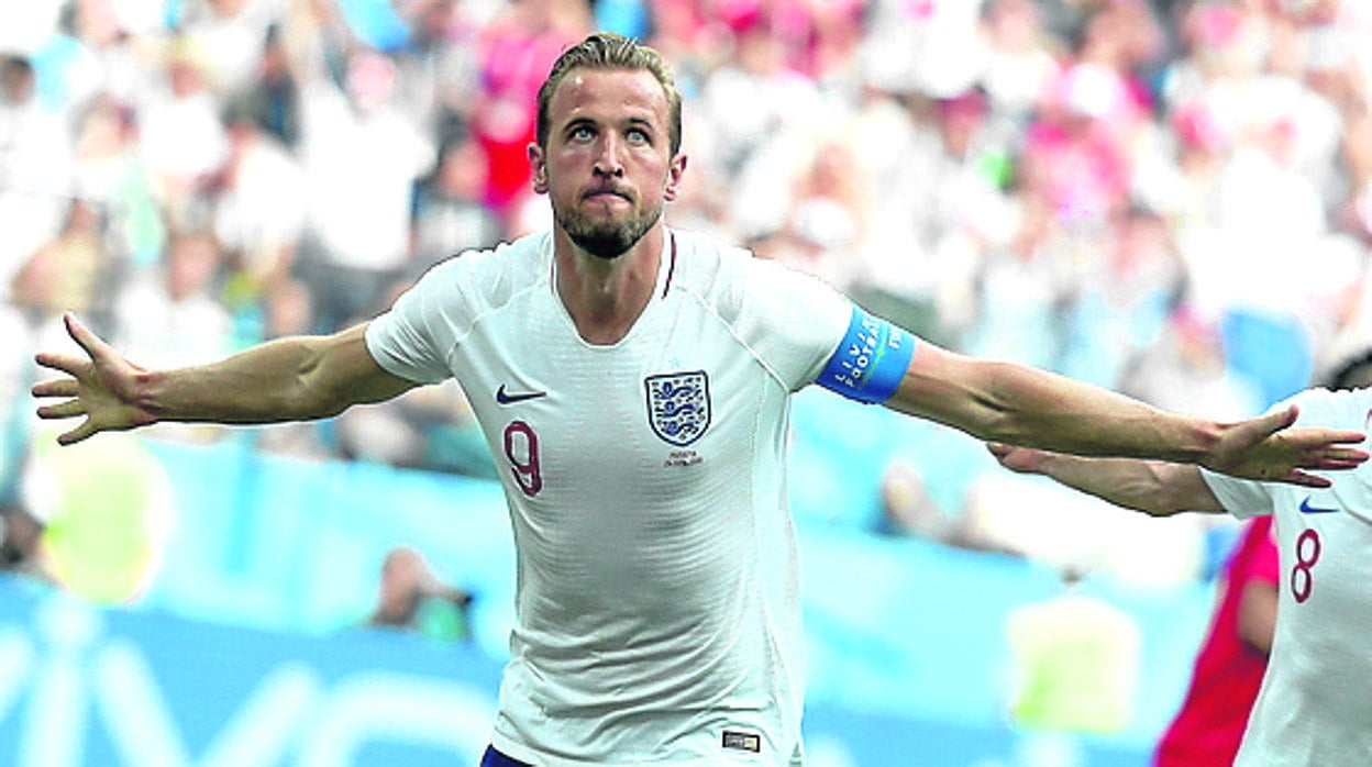 Harry Kane celebra un gol con Inglaterra