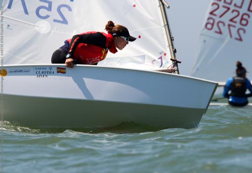 Este fin de semana, Campeonato de España por equipos de Optimist en la Bahía de Campoamor