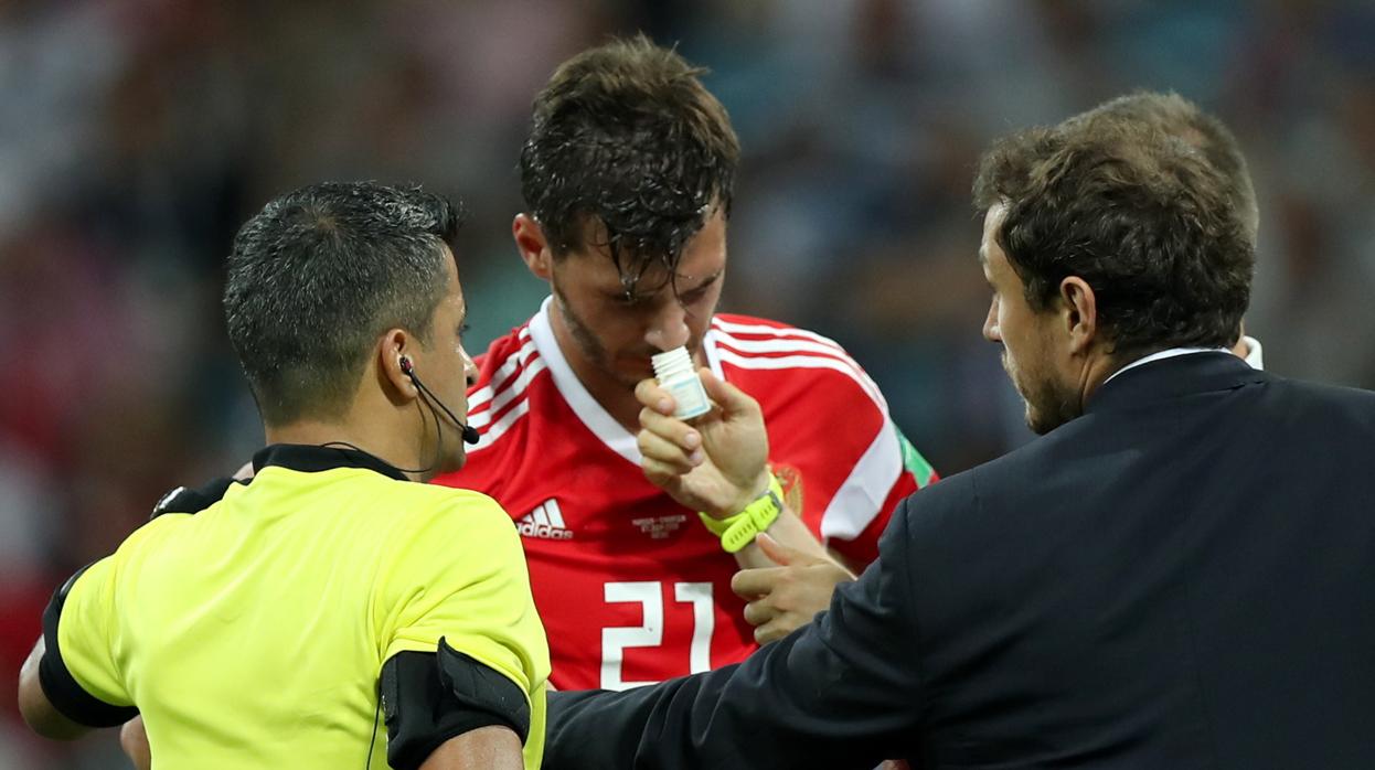 Los jugadores rusos inhalaron amoniaco en el partido ante España