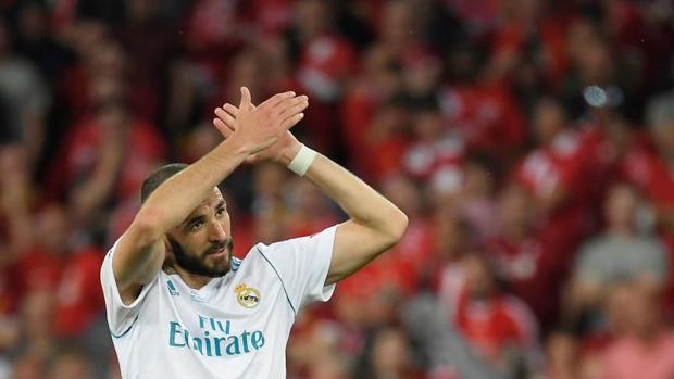 El mensaje que pone en duda la continuidad de Benzema