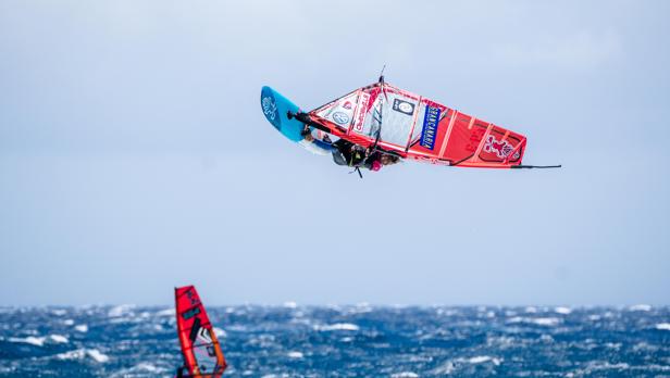 El Mundial de Windsurf de Pozo Izquierdo reune a los 119 mejores de la modalidad de olas