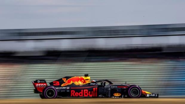 Ricciardo, el más rápido en la primera sesión de entrenamientos libres