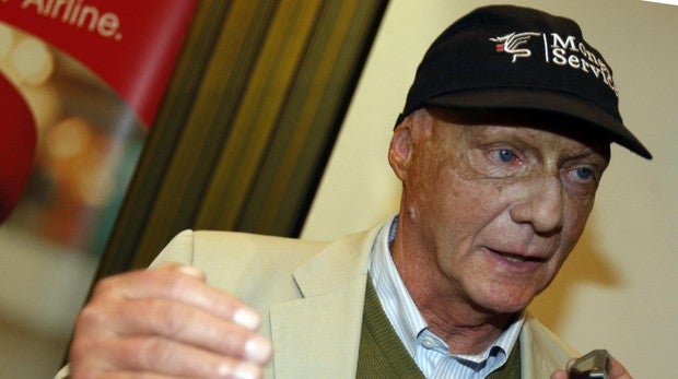 Niki Lauda, «extremadamente grave» tras un trasplante de pulmón