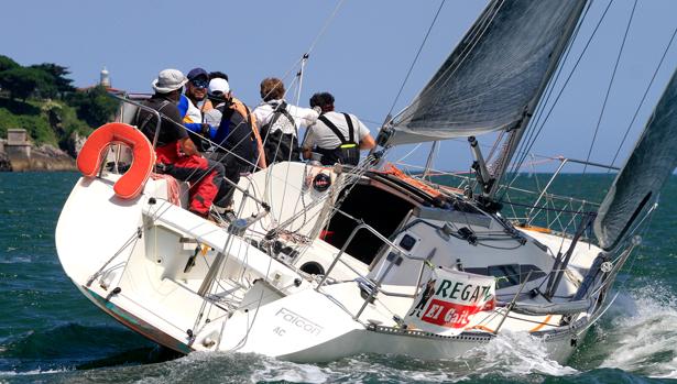 El «Airan V», de Mario Ruiz de Villa, se hace con la etapa reina de la Regata El Gaitero