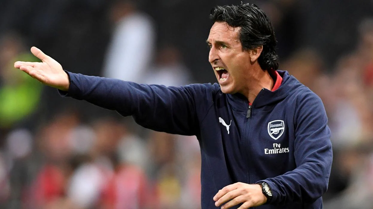 Arsenal: distinto entrenador, misma historia
