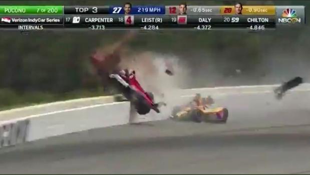 Espeluznante accidente en la IndyCar