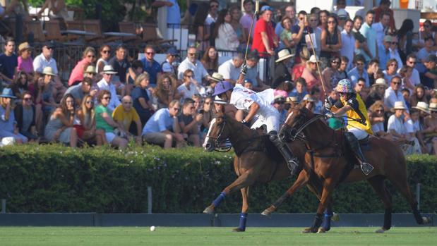 Victoria del MB Polo ante el Marqués de Riscal en la Copa Oro Maserati