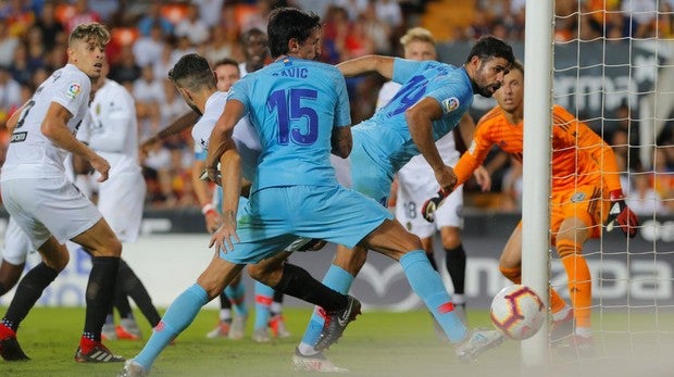 Empate caliente en Mestalla