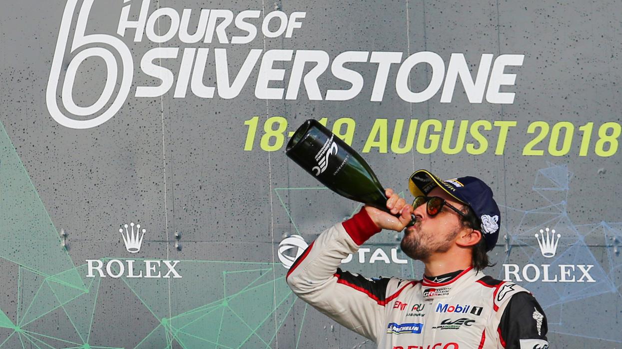 Alonso, tras su último triunfo sobre el asfalto en Silverstone