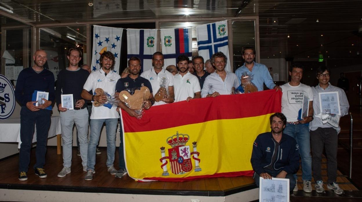 Gustavo y Rafael del Castillo repiten como campeones de Europa de Snipe