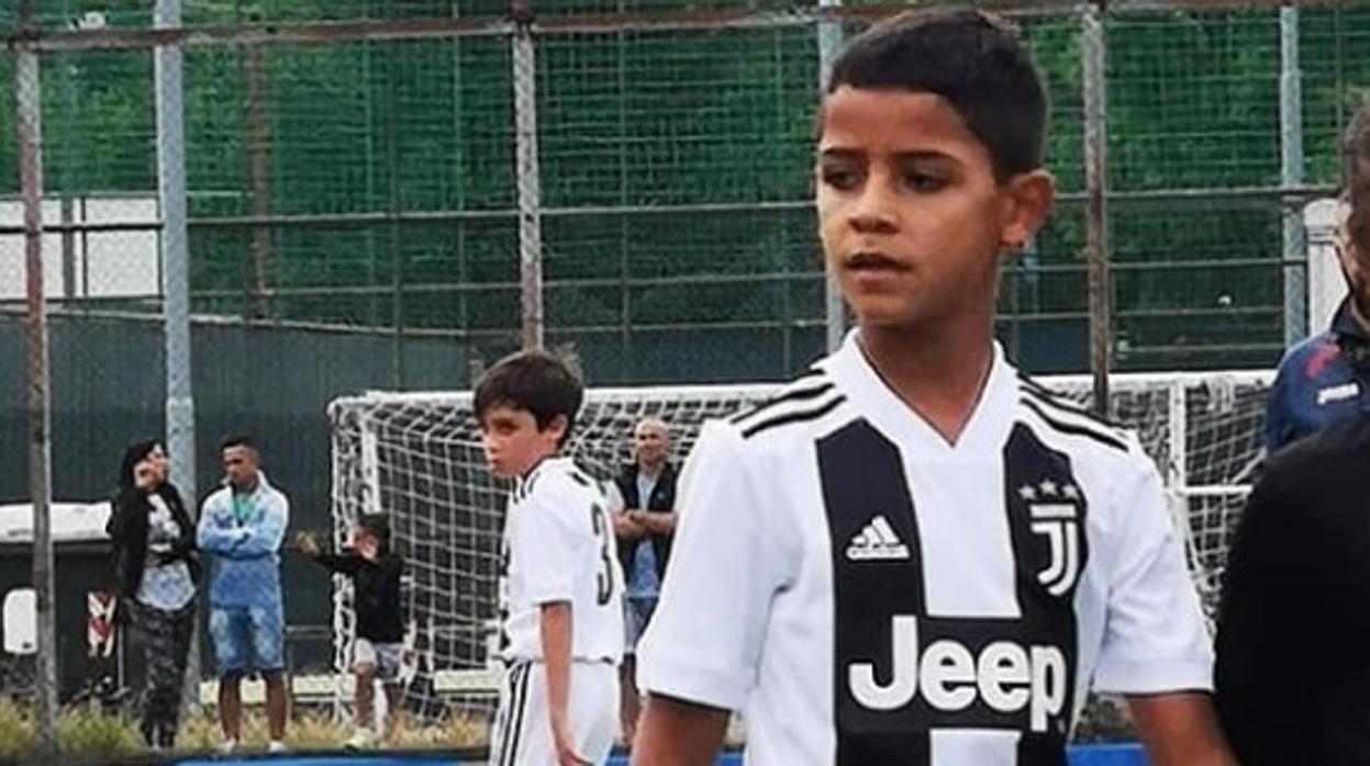 El hijo de Cristiano Ronaldo, jugando con la Juventus