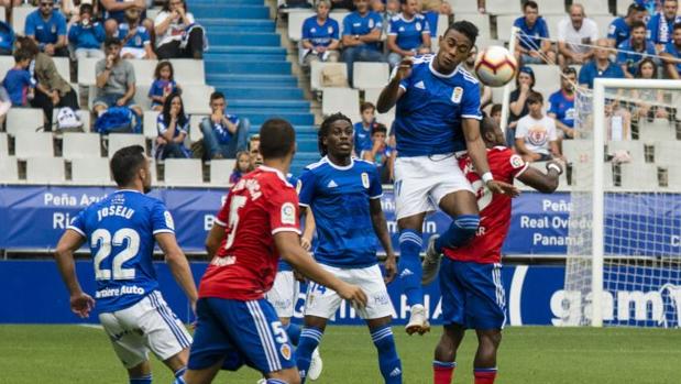 El Zaragoza desarma al Oviedo en el Tartiere