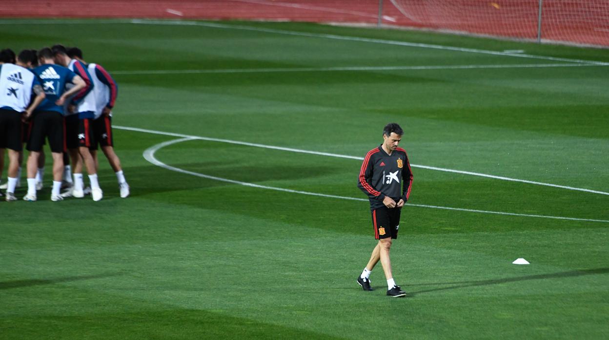 Luis Enrique, en un entrenamiento de la selección